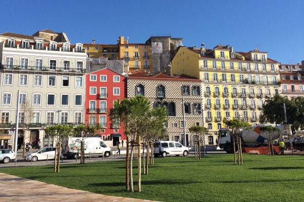 Colorful houses at the lower side of the Alfama neighborhood, near Campo das Cebolas in Lisbon