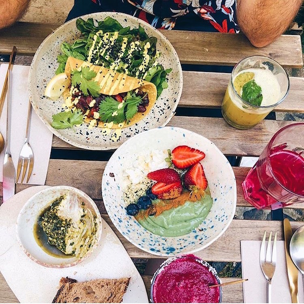 The cozy vibe at family-run My Mother's Daughters makes it one of our favorite places to enjoy vegan food in Lisbon&mdash;and we haven't even gotten to the incredible smoothie bowls yet!