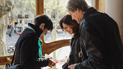 Walks-20180410-Barcelona - Complete Gaudi 16x9-0002